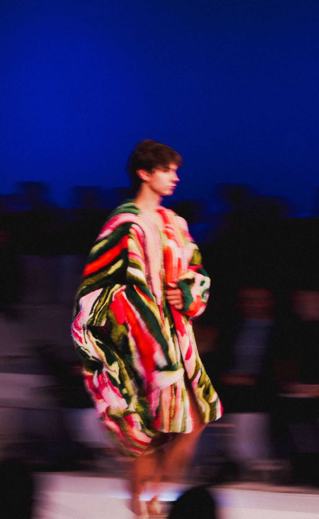 Раиран плетен тоалет на подиума на Sofia Fashion Week NEXT GEN 2026